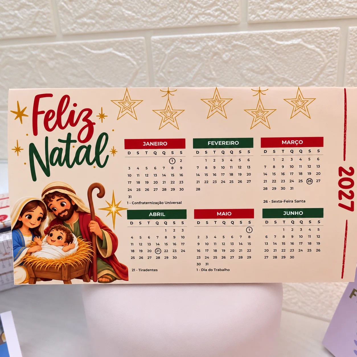 8 Modelos de Calendários de Mesa 2027 Editáveis no Canva — amostra 5: Arquivo digital com 8 modelos de calendários de mesa…