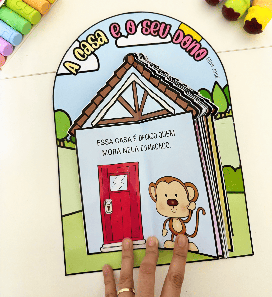 A Casa e o Seu Dono: Luva Interativa em PDF — amostra 3: Como usar em sala de aula