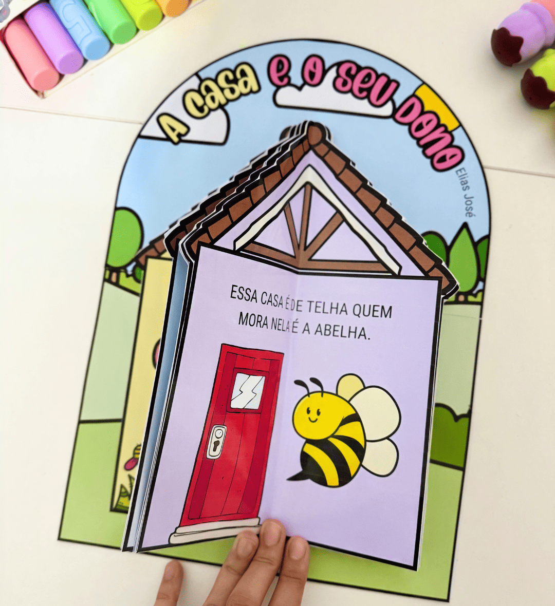 A Casa e o Seu Dono: Luva Interativa em PDF — amostra 6: Leve o poema A Casa e o Seu Dono à turma com uma luva interativa…