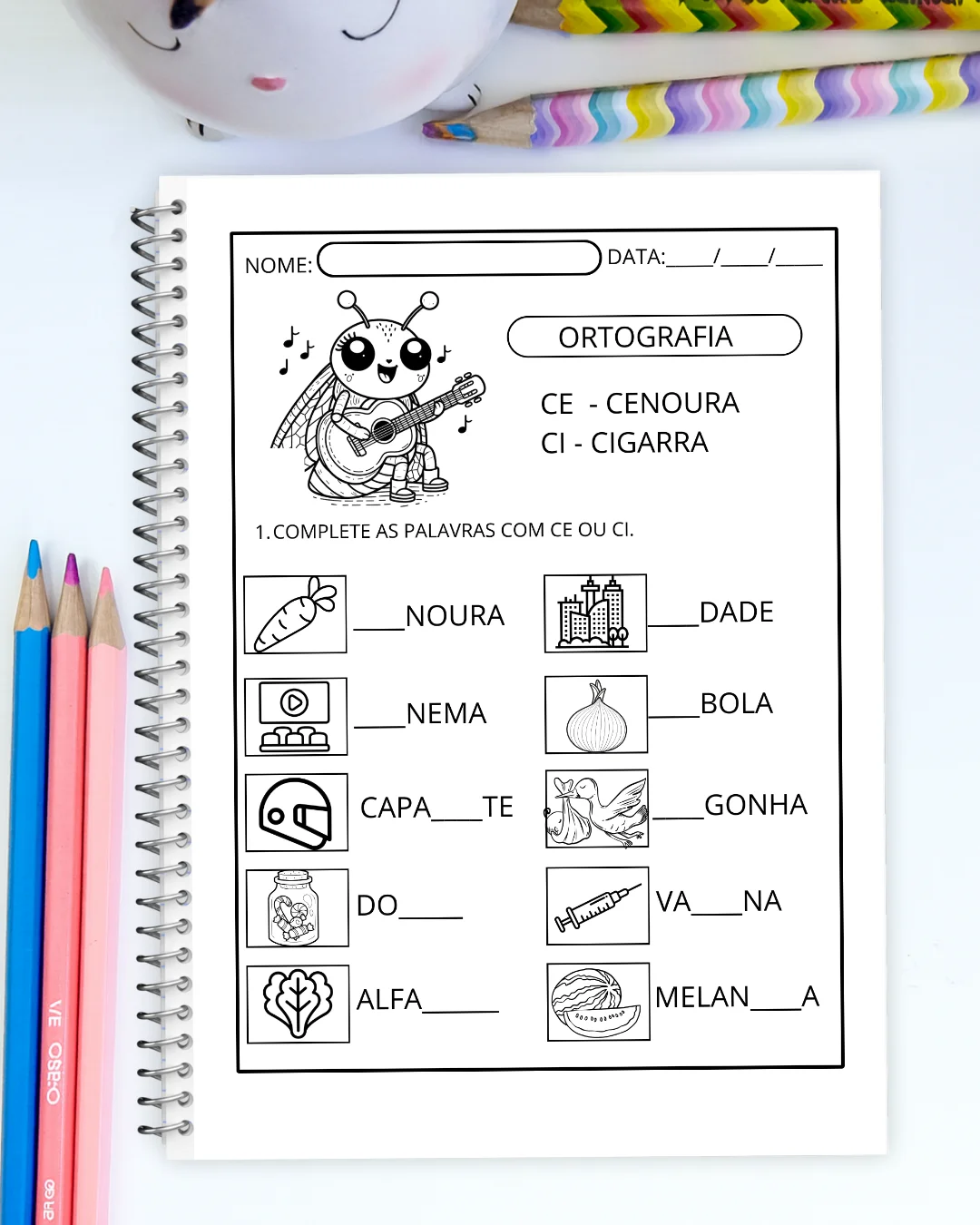 A Cigarra e a Formiga: Atividades de Português com cenária — amostra 1: Atividades de interpretação de texto com a fábula A…