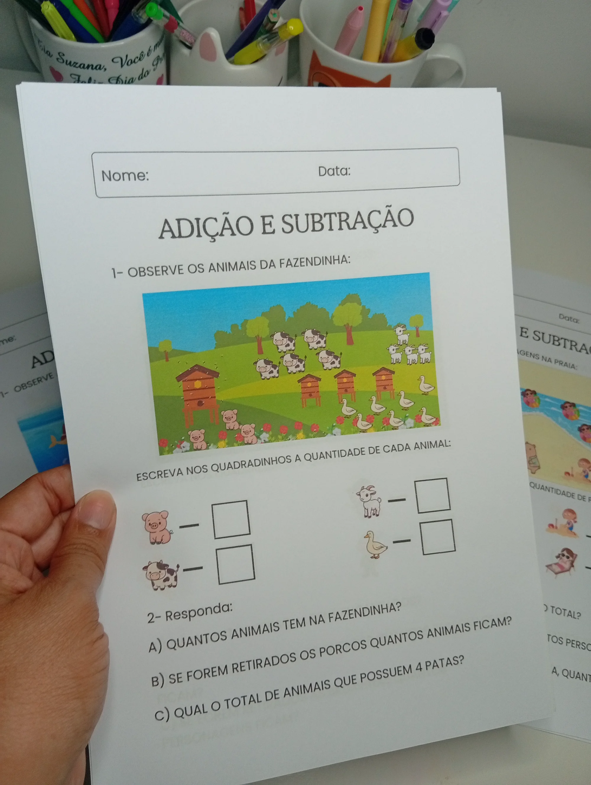 Adição e Subtração 1º e 2º Ano — amostra 2: Apostila com atividades de adição e subtração para 1º e 2º ano, usando cenas…