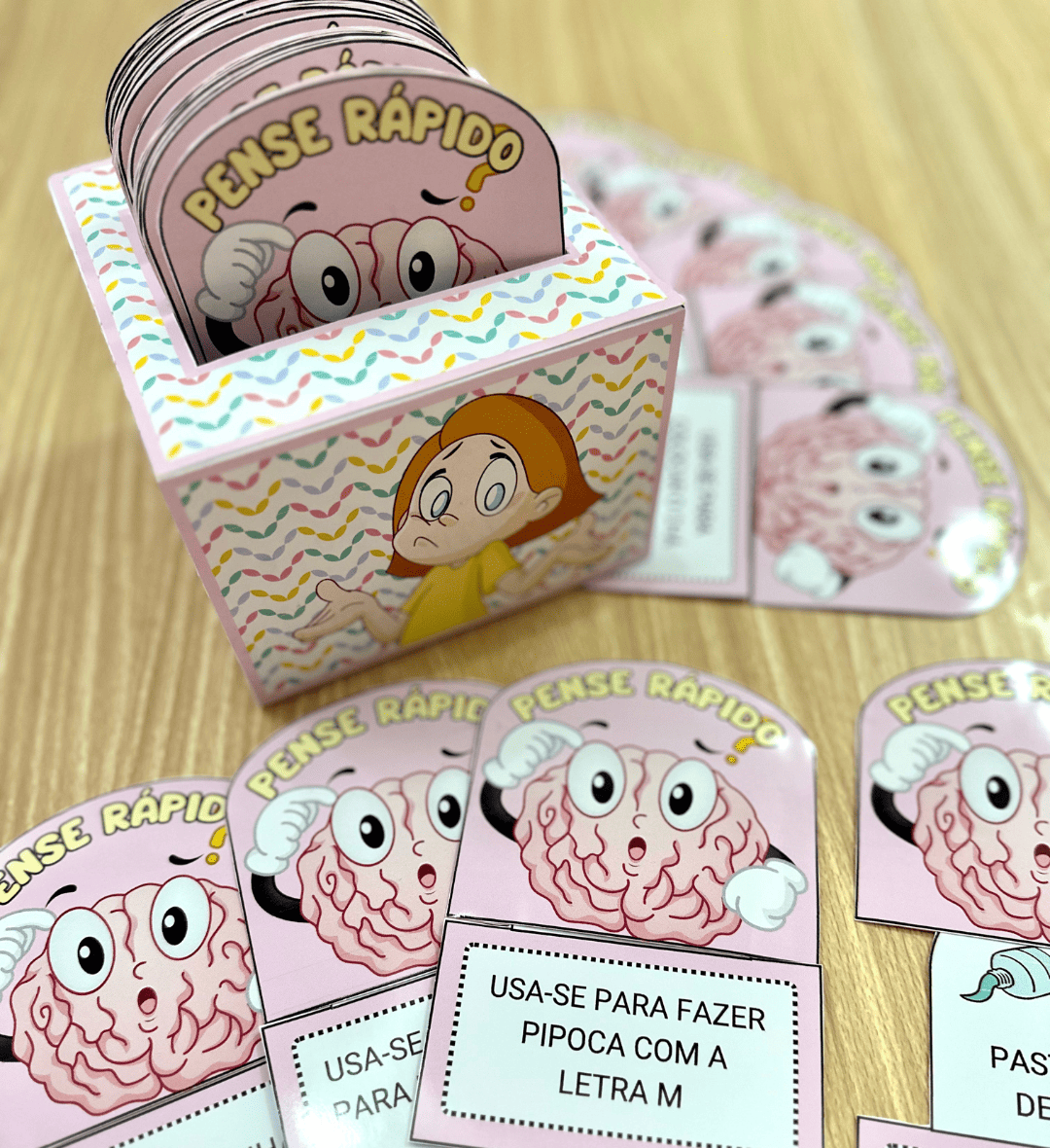Adivinhas para imprimir: Pense Rápido com 36 desafios — amostra 6: Estimule a participação e a leitura com 36 adivinhas…