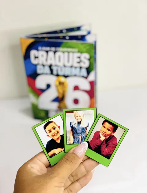 Álbum de figurinhas Craques da turma — capa do material