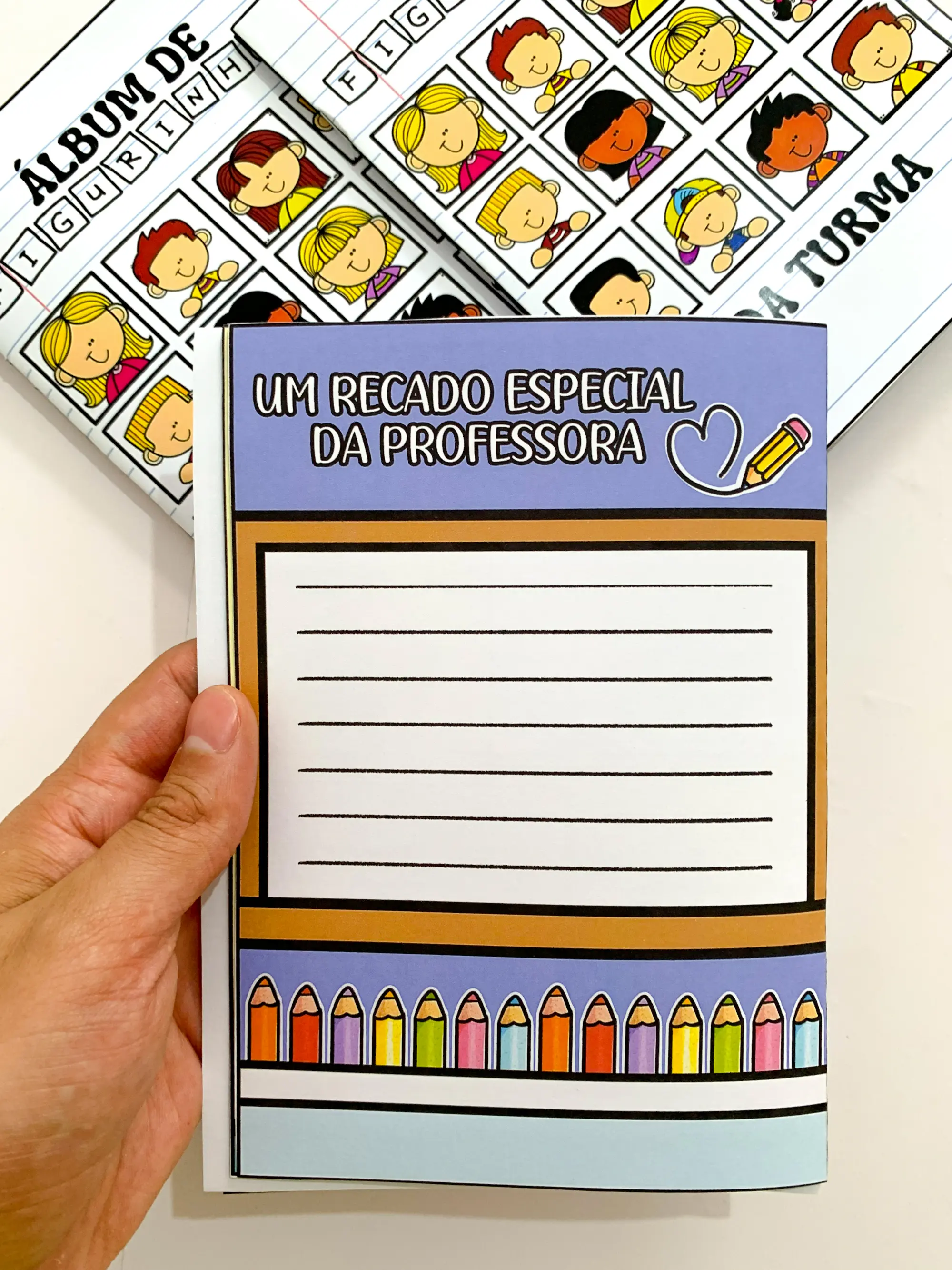 Álbum de Figurinhas Educação Infantil e Anos Iniciais — amostra 1: Um material cheio de carinho e significado para celebrar… Álbum de Figurinhas Educação Infantil e Anos Iniciais — amostra 1: Um material cheio de carinho e significado para celebrar…