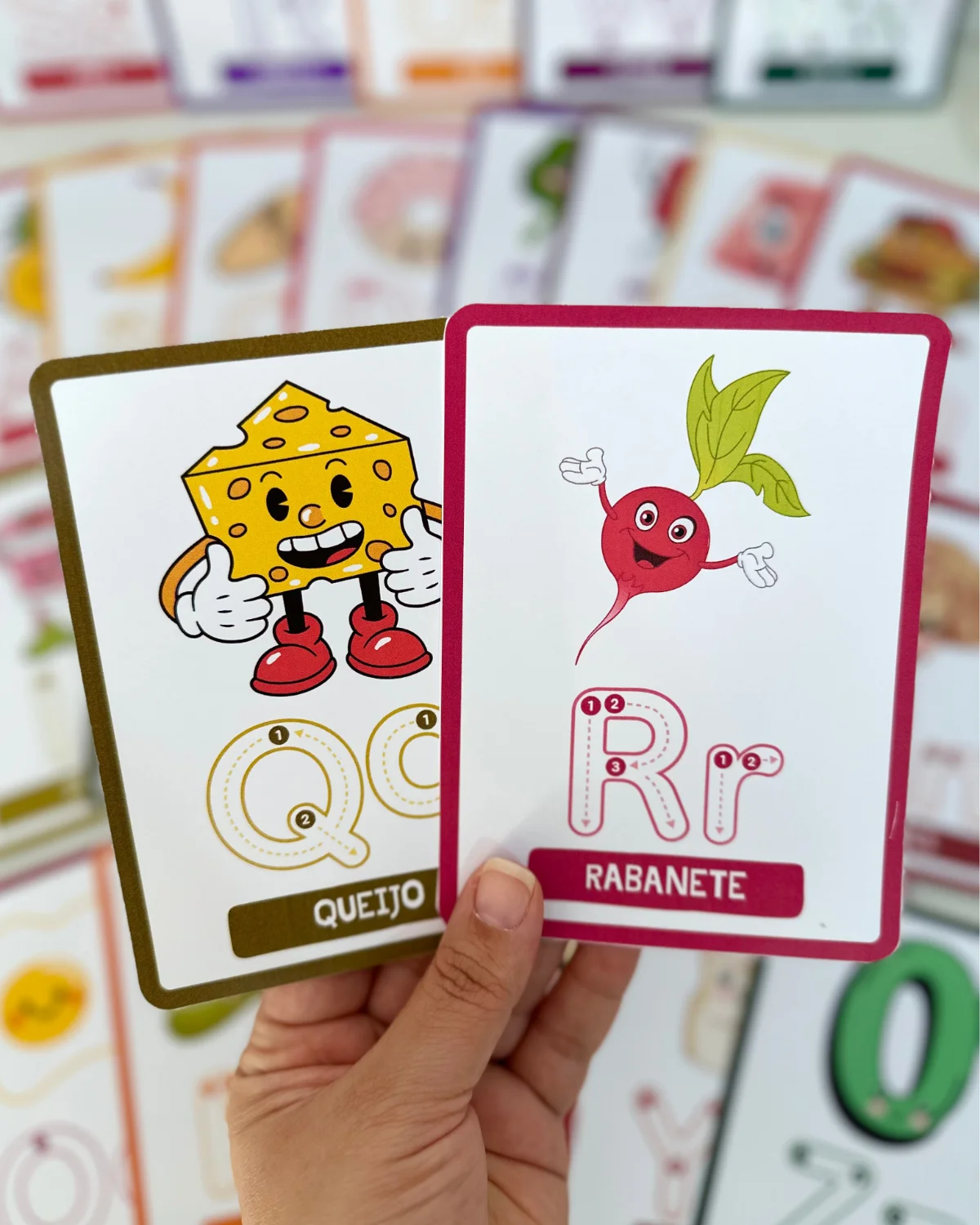 Alfabeto Animado – Atividades para Imprimir — amostra 1: O que vem no material