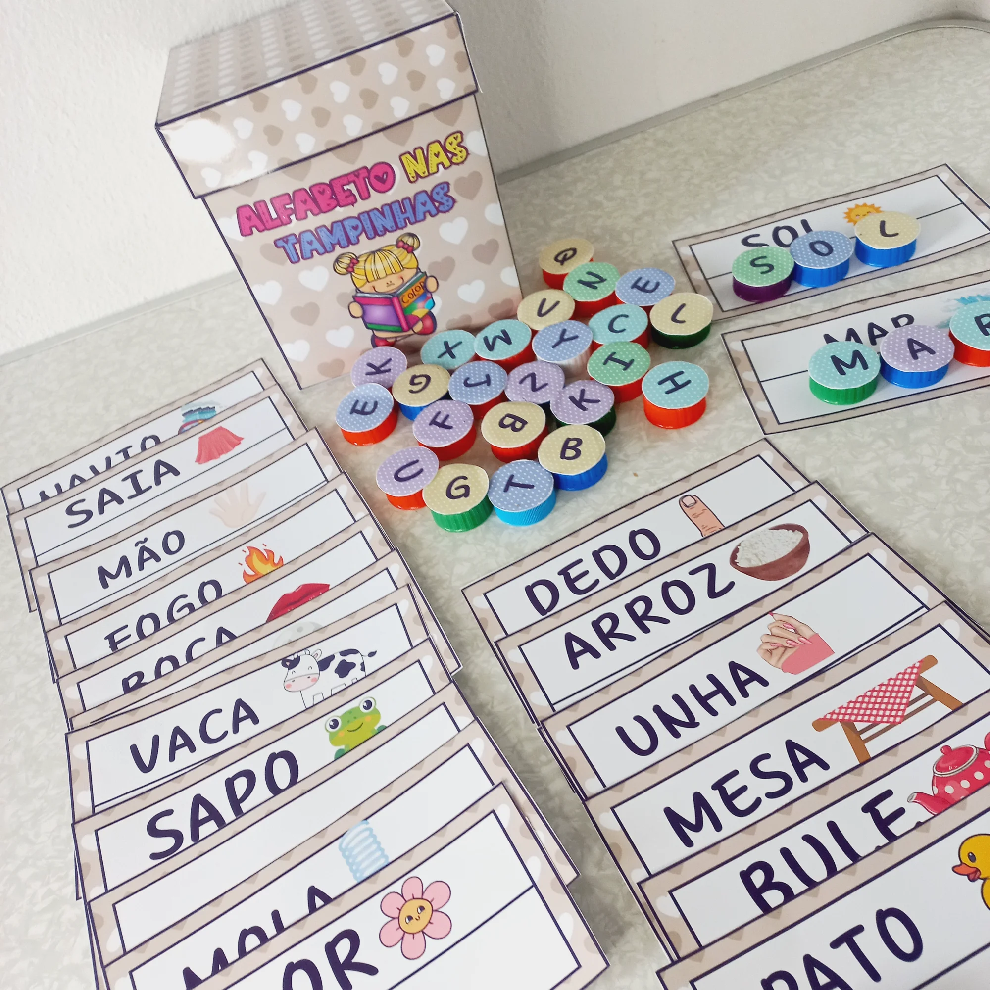 Alfabeto de tampinhas Recurso educativo para alfabetização — amostra 6: 📝Alfabeto nas tampinhas: ✅Recurso educativo para…