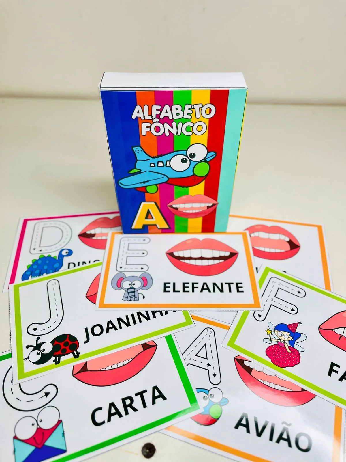 ALFABETO FÔNICO COM CAIXINHA – ALFABETIZAÇÃO -ANOS INICIAIS — capa do material