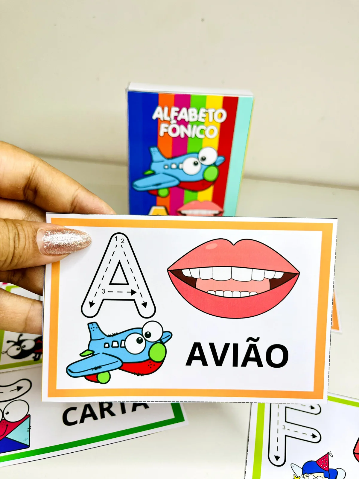 Alfabeto Fônico com Caixinha e Boquinhas em PDF — amostra 5: Fichas de letras, sons e boquinhas fonológicas para montar a…