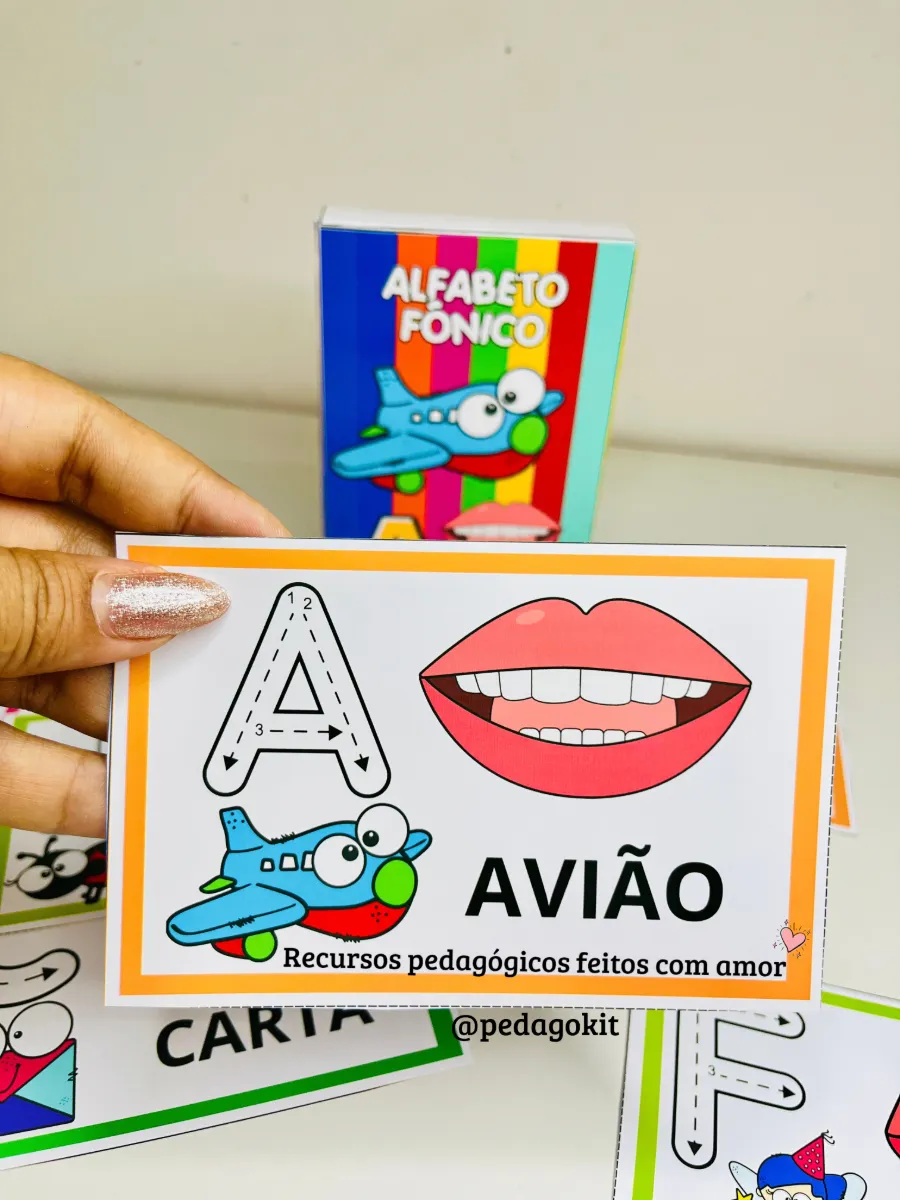 Alfabeto fônico — amostra 1: Alfabeto Fônico é uma ferramenta essencial para reforçar a alfabetização de maneira prática e…