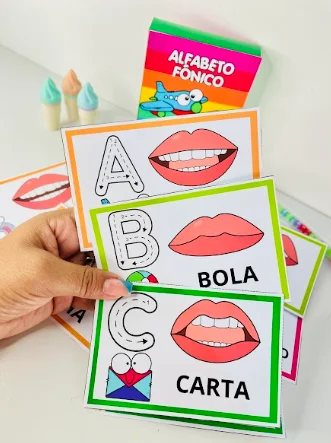 Alfabeto fônico — amostra 1: 👄ALFABETO FÔNICO Após muitos pedidos lhe trago o arquivo alfabeto fônico, o mesmo é um método…