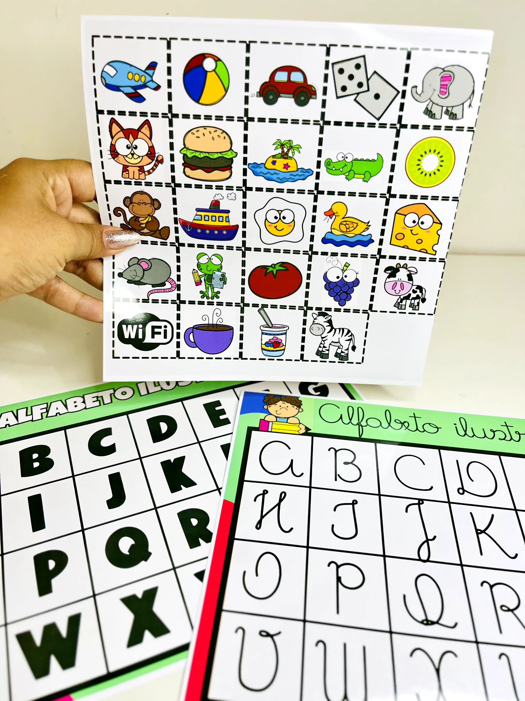 Alfabeto ilustrado - aprendizagem das letras de forma visual — amostra 5: O Alfabeto Ilustrado é a solução perfeita para…
