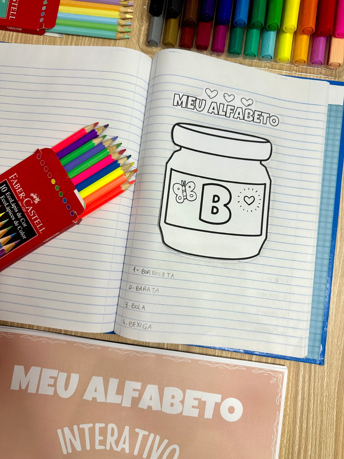 Alfabeto Interativo + 2 Bônus — amostra 1: Material com 28 páginas de atividades interativas para ensinar as letras do…