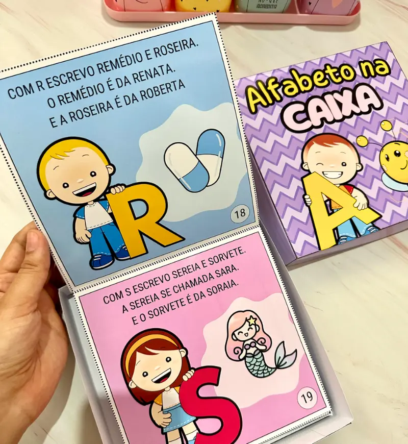 Alfabeto na Caixa: livro com textos curtos para alfabetização — amostra 3: Como usar em sala de aula