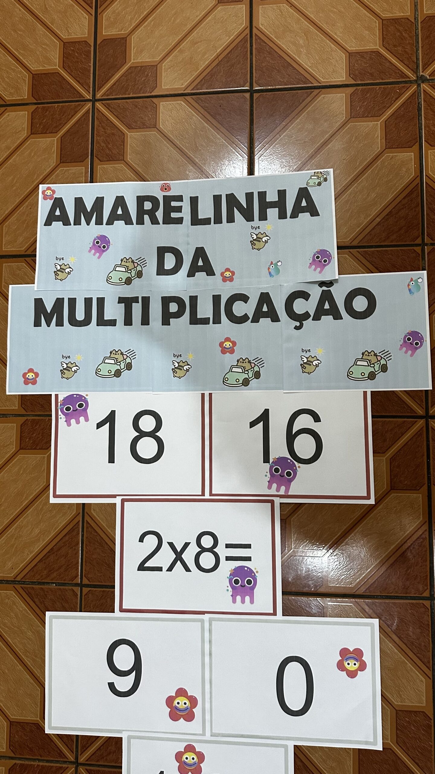 Amarelinha da multiplicação com bônus exclusivo – PDF para Imprimir | 1º ao 5º ano — amostra 1: O que vem no material