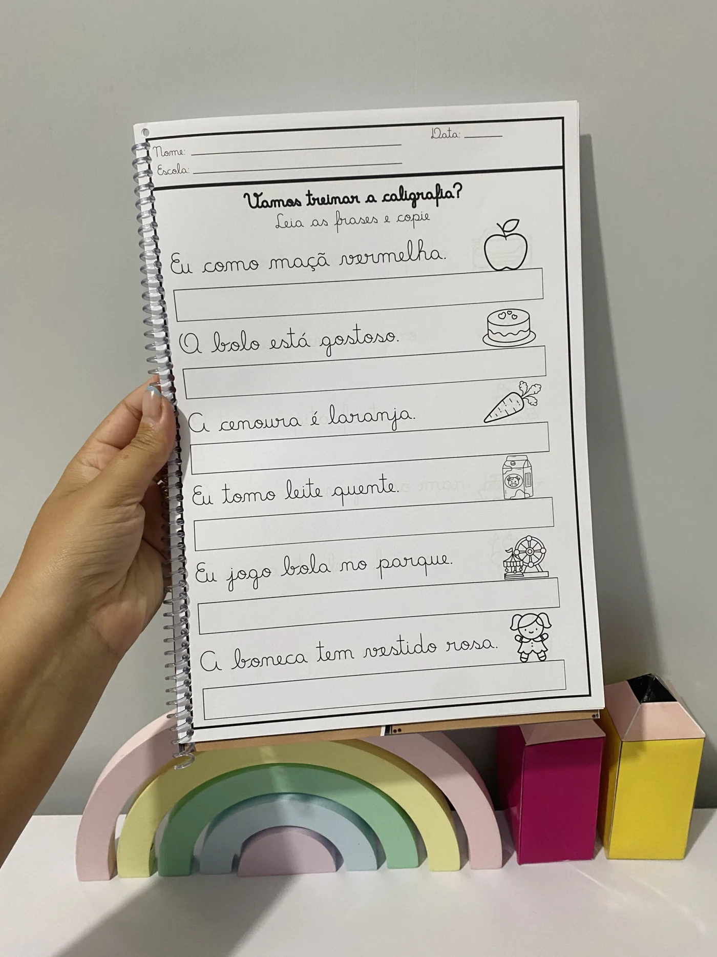 Apostila caligrafia com frases — amostra 1: 📘 Apostila de Caligrafia com Frases Curtas 👉 Material completo para treinar a…