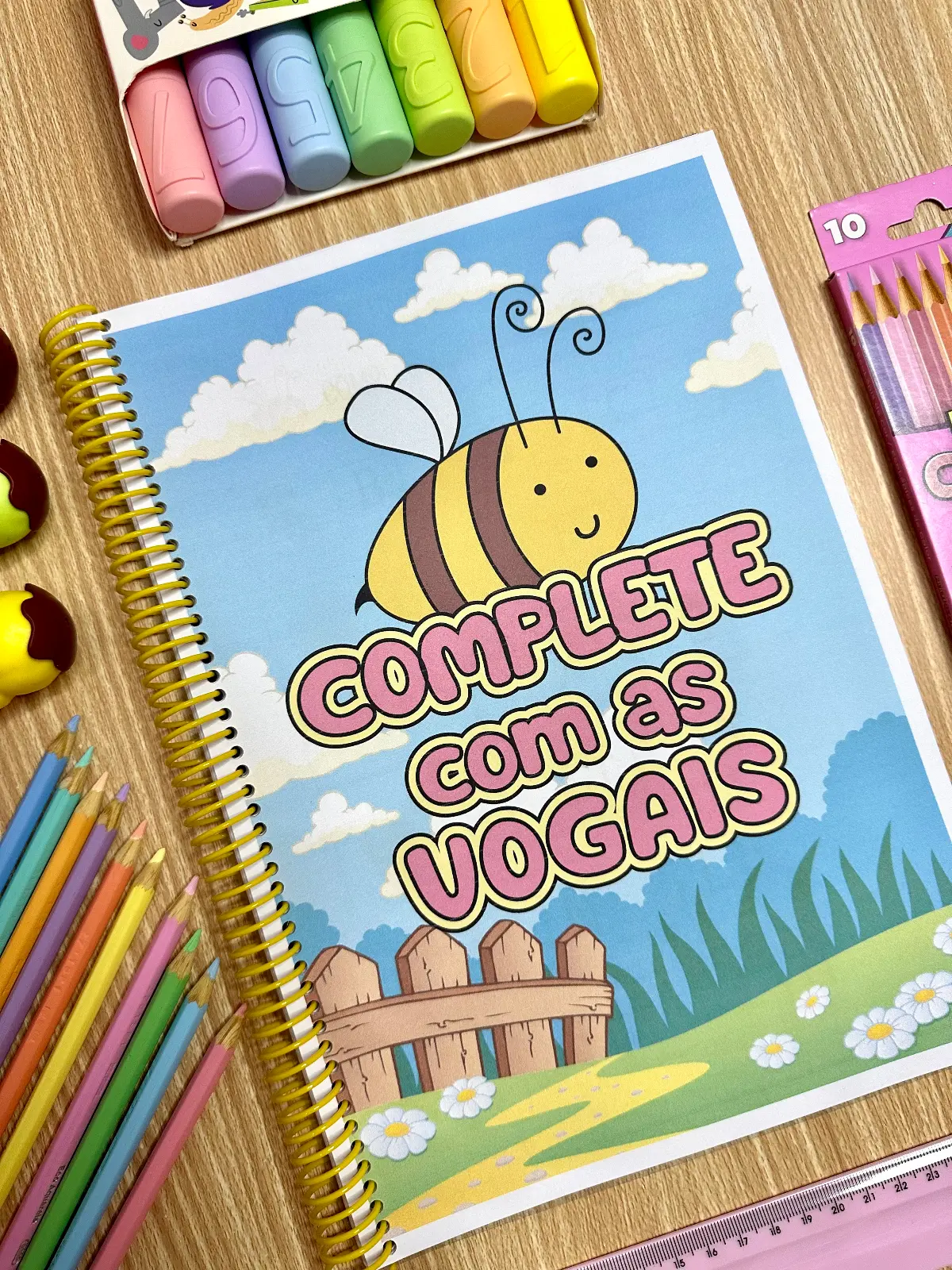 Apostila Complete com as Vogais | Alfabetização — amostra 1: O que vem no material Apostila Complete com as Vogais | Alfabetização — amostra 1: O que vem no material