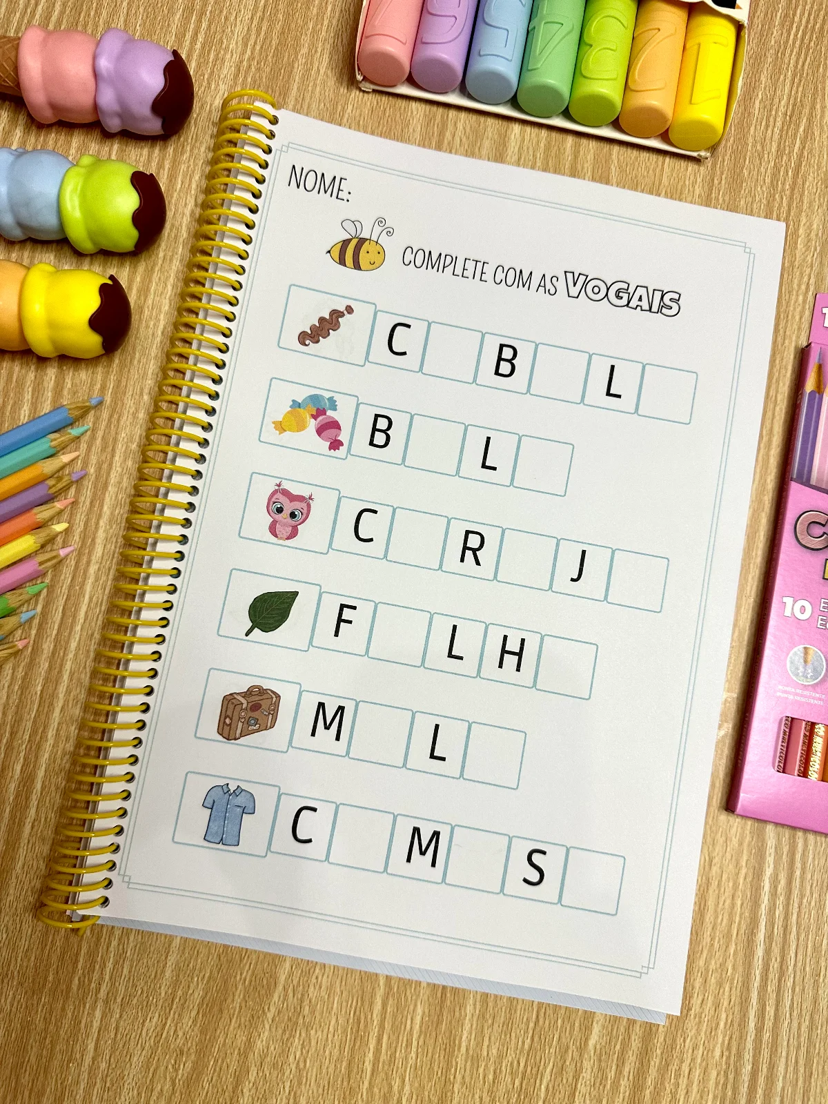Apostila Complete com as Vogais | Alfabetização — amostra 4: Potencialize a alfabetização de seus alunos com esta apostila… Apostila Complete com as Vogais | Alfabetização — amostra 4: Potencialize a alfabetização de seus alunos com esta apostila…