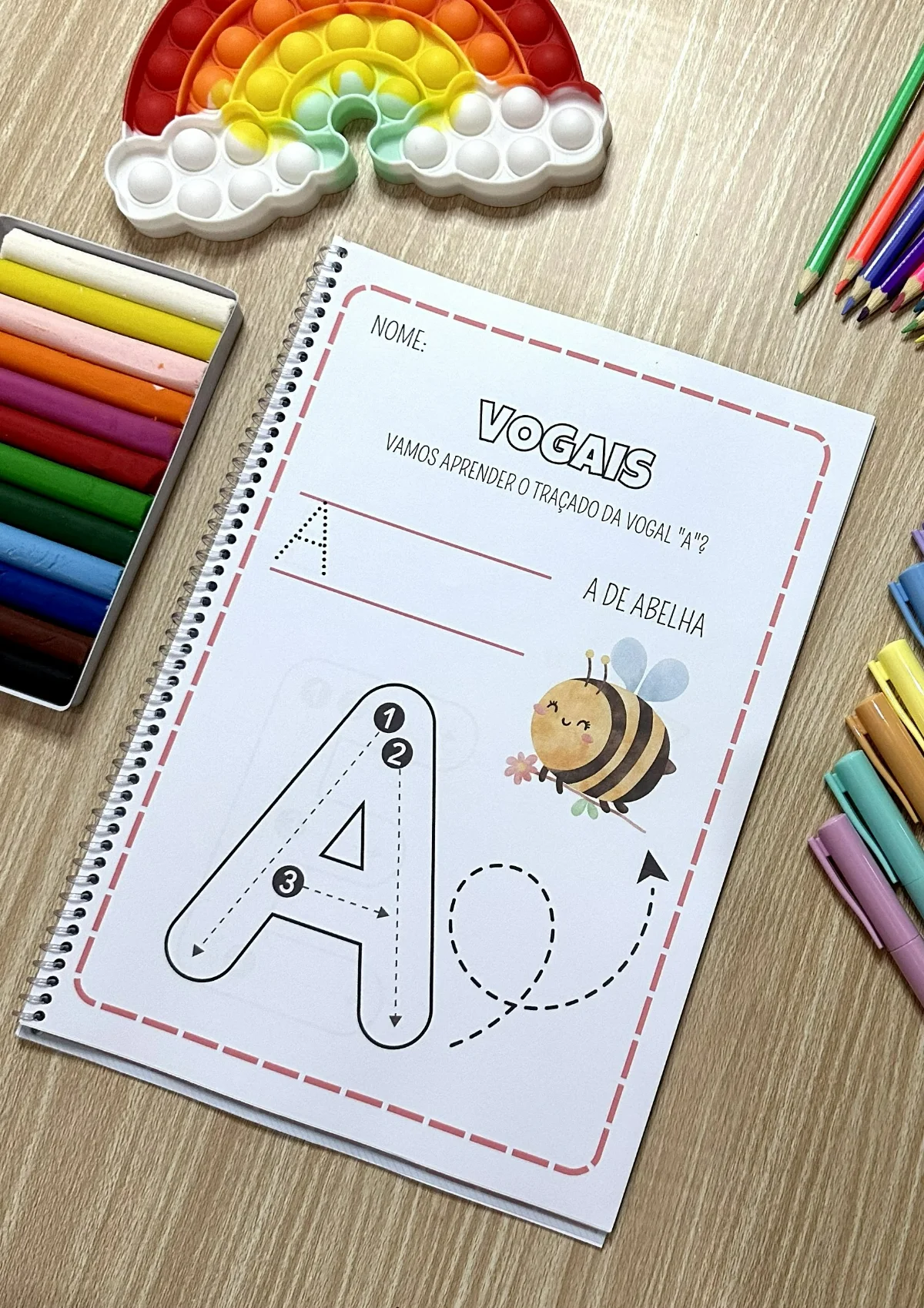 Apostila Conhecendo as Vogais | Educação Infantil e Alfabetização — amostra 1: O que vem no material