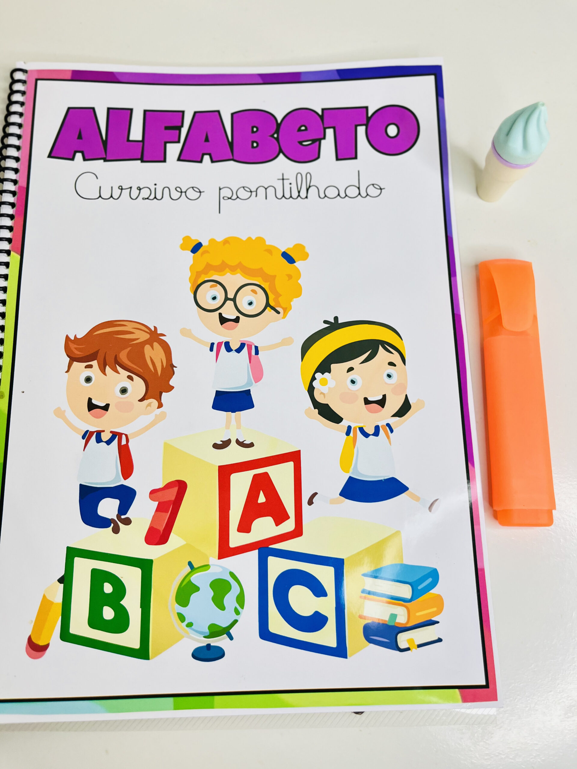 Apostila de alfabetização : alfabeto cursivo pontilhado – Material Pedagógico — amostra 1: Sobre o APOSTILA DE…