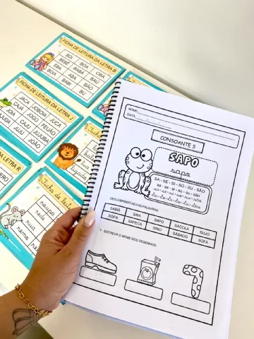 Apostila de Alfabetização – PDF para Imprimir | Educação Infantil — amostra 6: COM A NOSSA APOSTILA DE ALFABETIZAÇÃO, O…