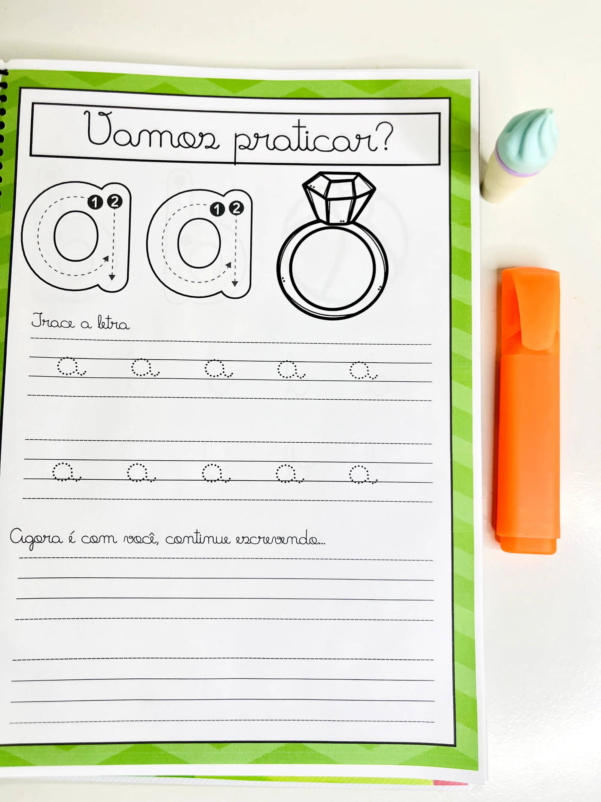 APOSTILA DE ALFABETO CURSIVO – ALFABETIZAÇÃO INFANTIL E ANOS INICIAIS — amostra 2: A Apostila de Alfabetização com Alfabeto…