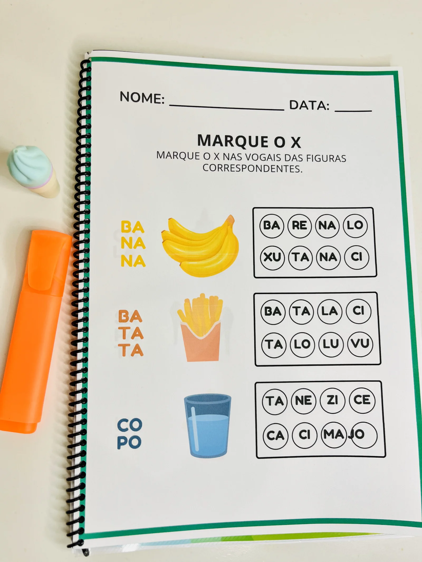 APOSTILA DE ATIVIDADES – SÍLABAS SIMPLES | 62 PÁGINAS 📚✏️ — amostra 3: Esta apostila foi elaborada para auxiliar crianças…