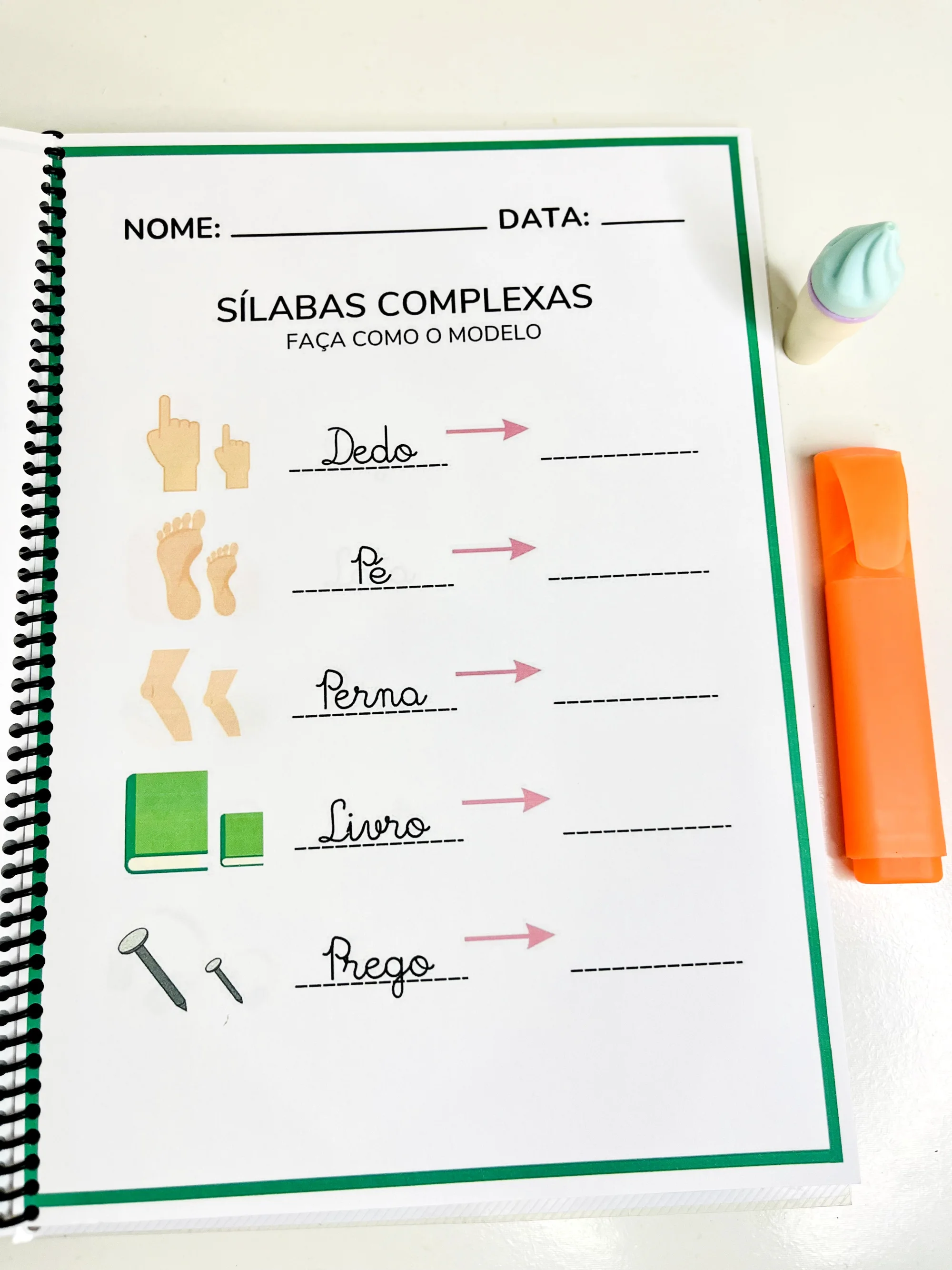 Apostila de Atividades sobre Sílaba Simples — amostra 6: Esta apostila foi especialmente elaborada para facilitar o…