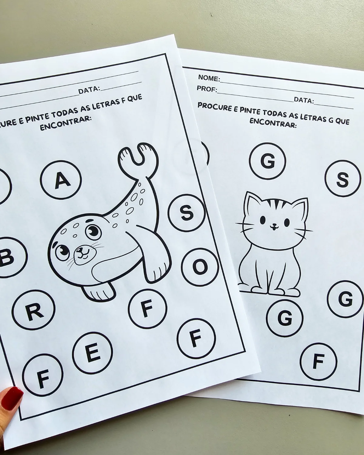 Apostila do Alfabeto para Educação Infantil - Alfabetização — amostra 2: Apostila com atividades de identificar e pintar a…