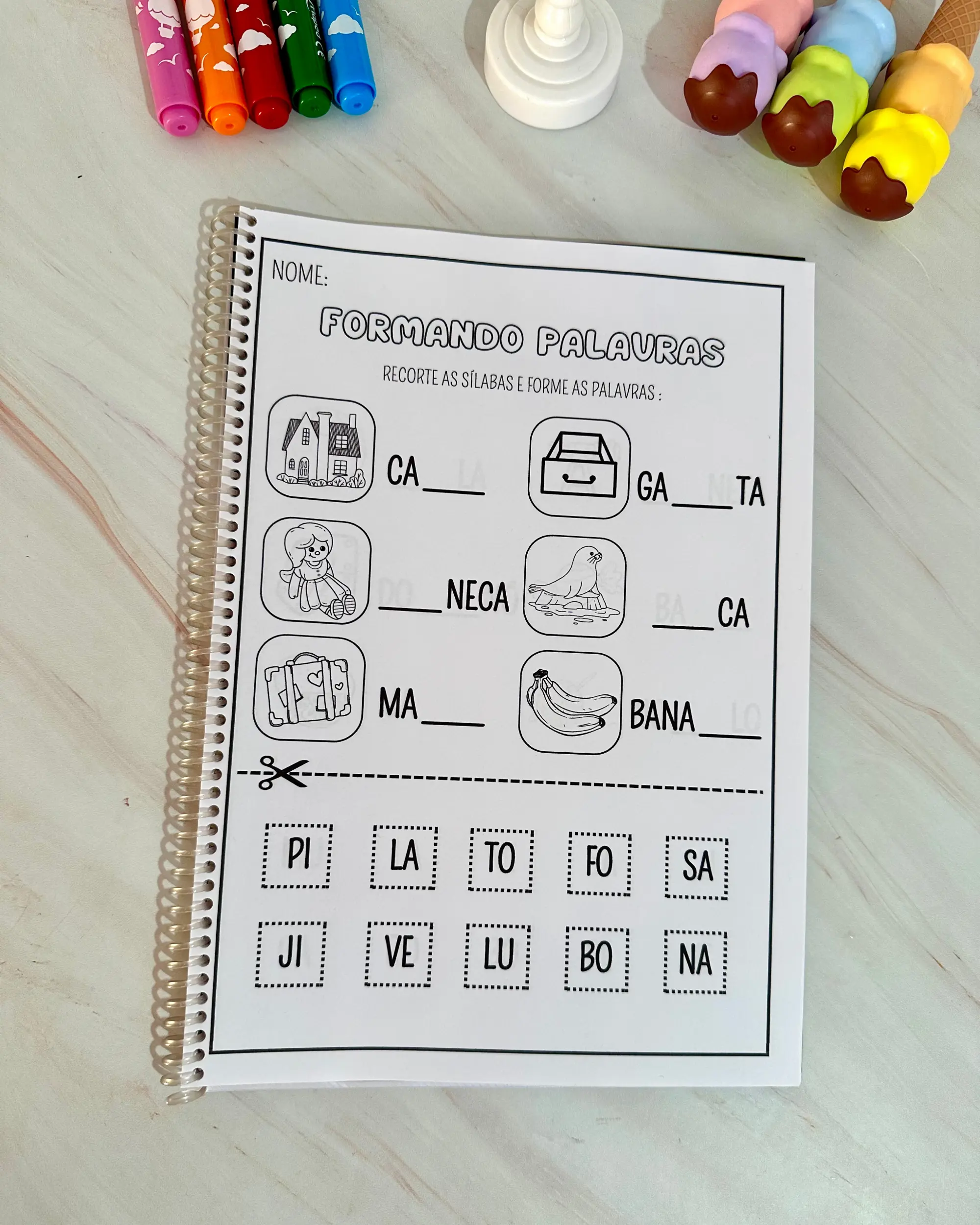 Apostila Formando Palavras – PDF para Imprimir | Alfabetização — amostra 2: Nessa proposta a criança deve recortar e colar…