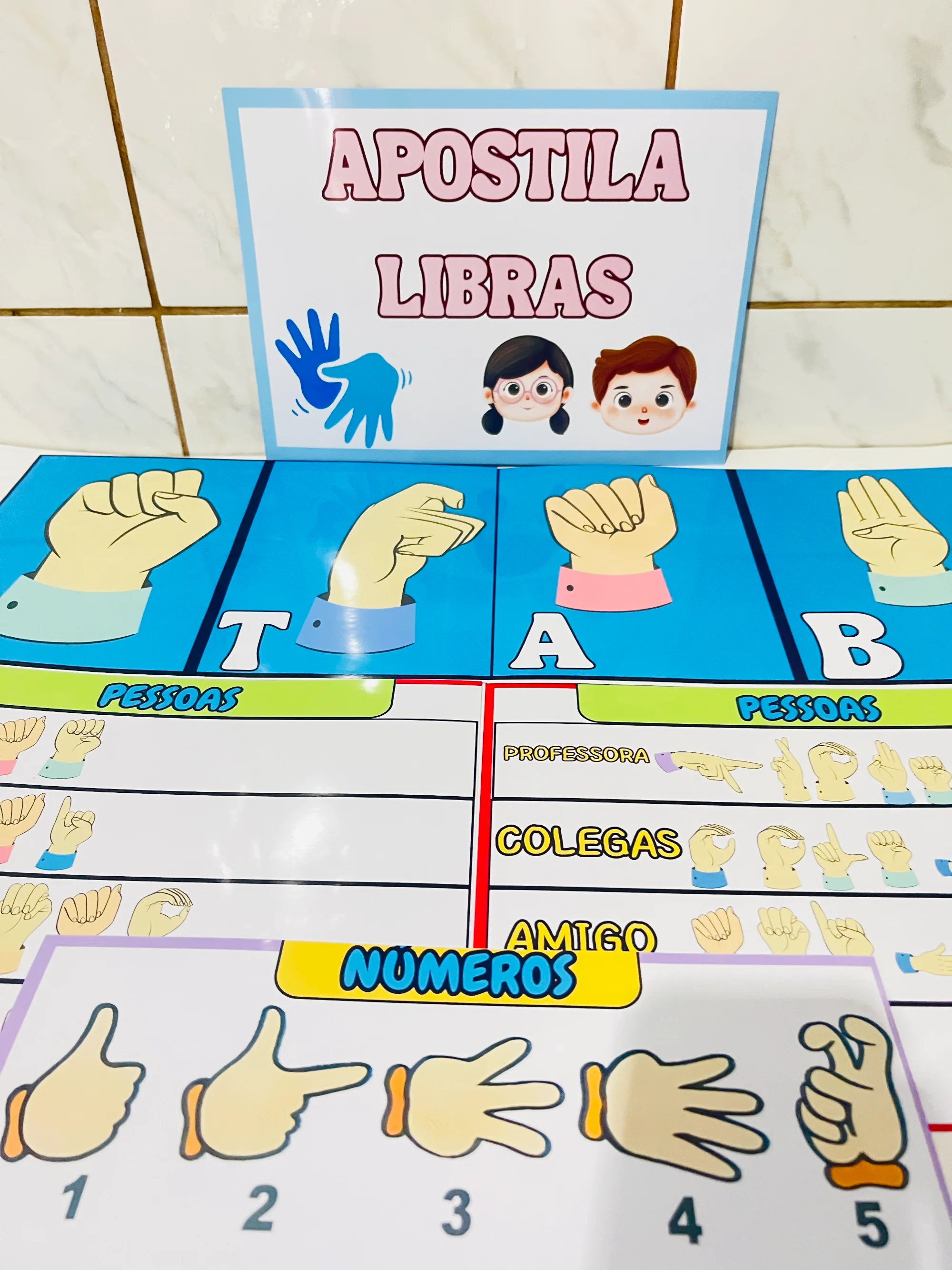 🎯 APOSTILA LIBRAS – COMUNICAÇÃO E INCLUSÃO AO ALCANCE DAS MÃOS! 🤟 — amostra 2: ✨ O que você vai encontrar na apostila: 🔠…