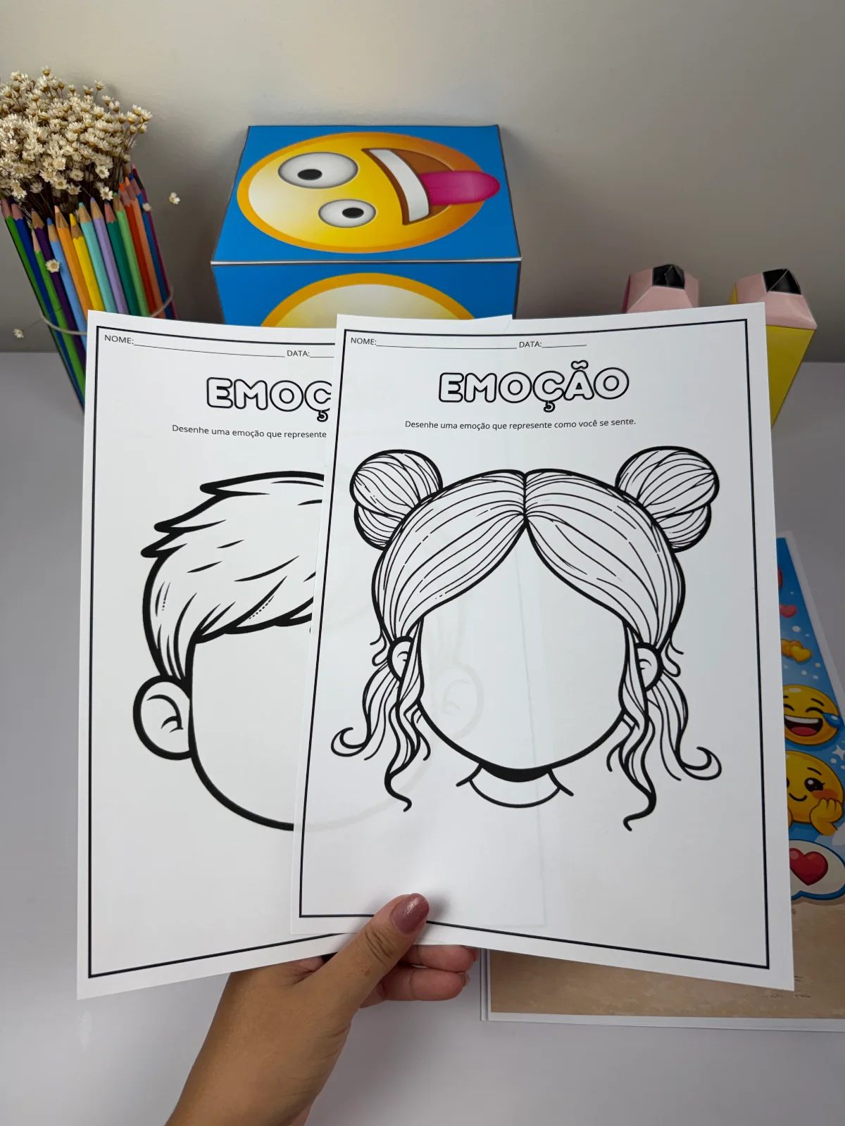 Arquivo Emoções + Dado Gigante + Atividades + Plano de Aula — amostra 4: Um material completo e encantador para trabalhar… Arquivo Emoções + Dado Gigante + Atividades + Plano de Aula — amostra 4: Um material completo e encantador para trabalhar…