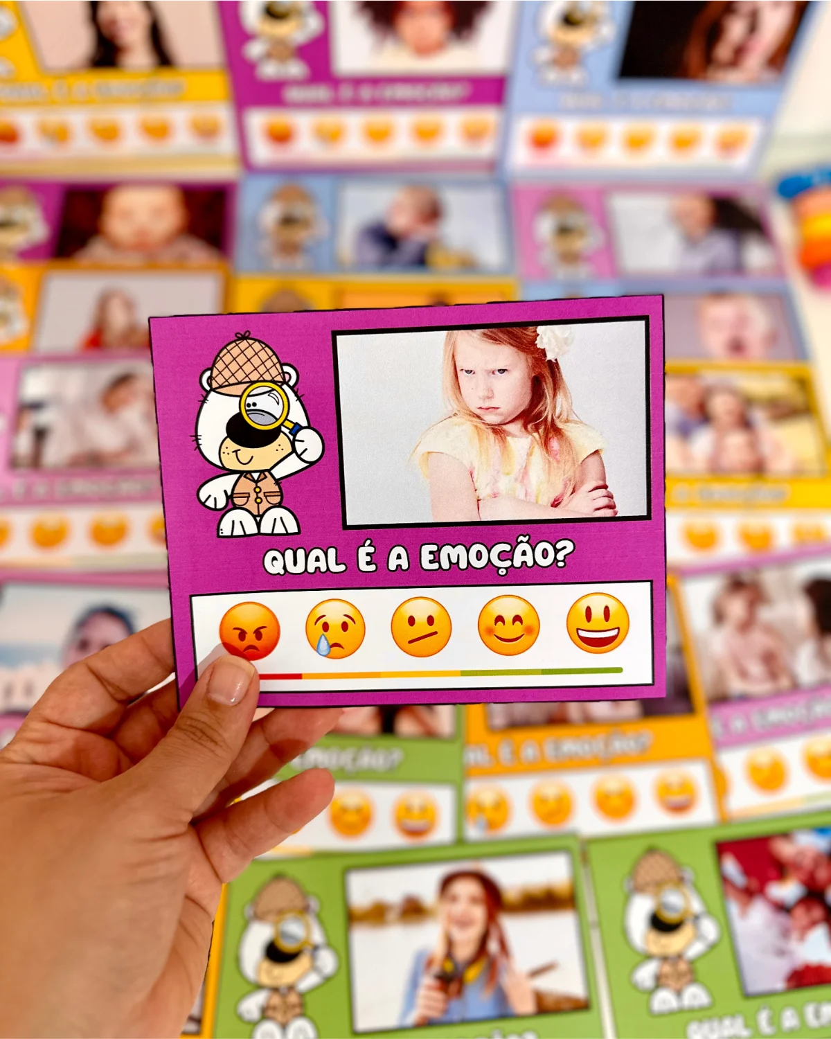 Arquivo Qual a Emoção? – PDF para Imprimir — amostra 2: Sobre o Arquivo Qual a Emoção?