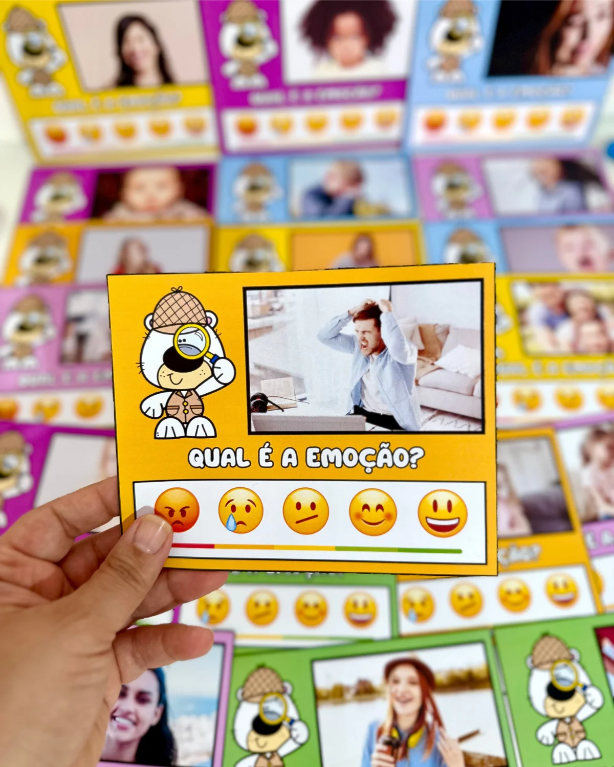Arquivo Qual a Emoção? – PDF para Imprimir — capa do material