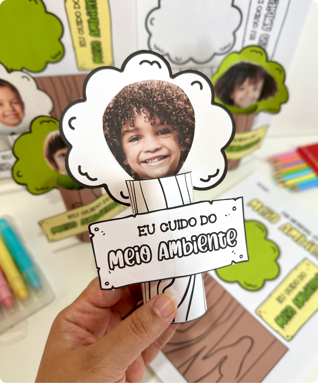Atividade de árvore 3D para imprimir – Educação Infantil — amostra 3: O que está disponível no PDF