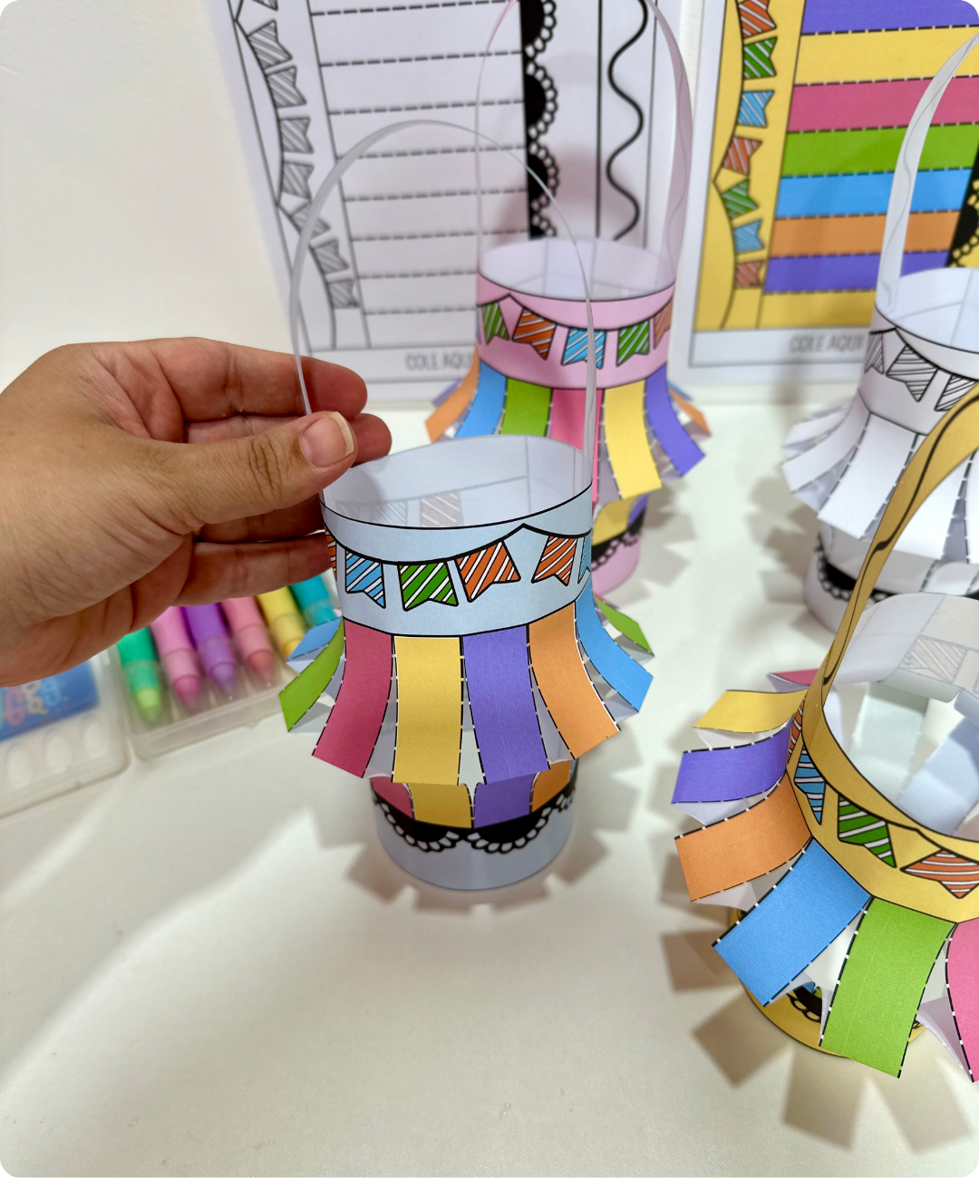 Atividade de balão junino 3D para imprimir – Educação Infantil — amostra 1: Como aplicar a atividade com sua turma