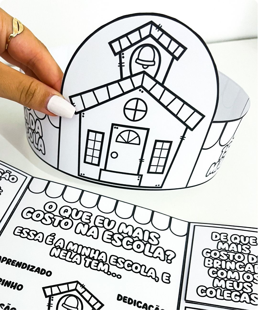 Atividade de Dia da Escola para imprimir: lapbook e coroa — amostra 4: Para quem o material é indicado