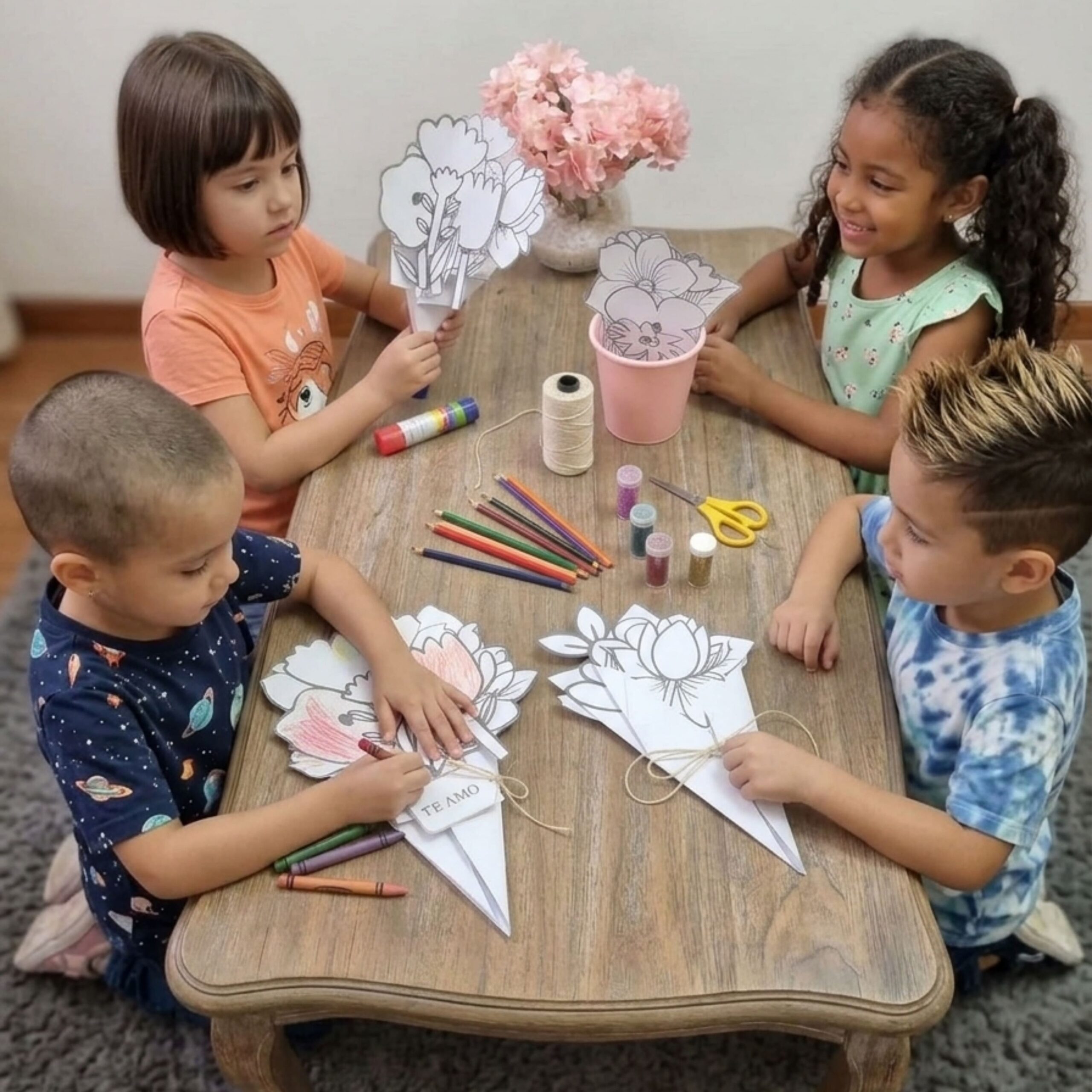 Atividade de dia das mães: buquê "flores para a mamãe" – PDF para Imprimir | Educação Infantil — amostra 1: O que vem no…