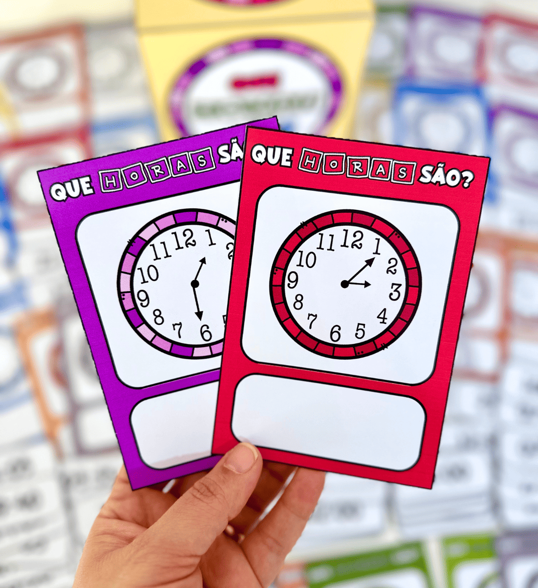Atividade de horas: Que Horas São? em PDF para imprimir — capa do material
