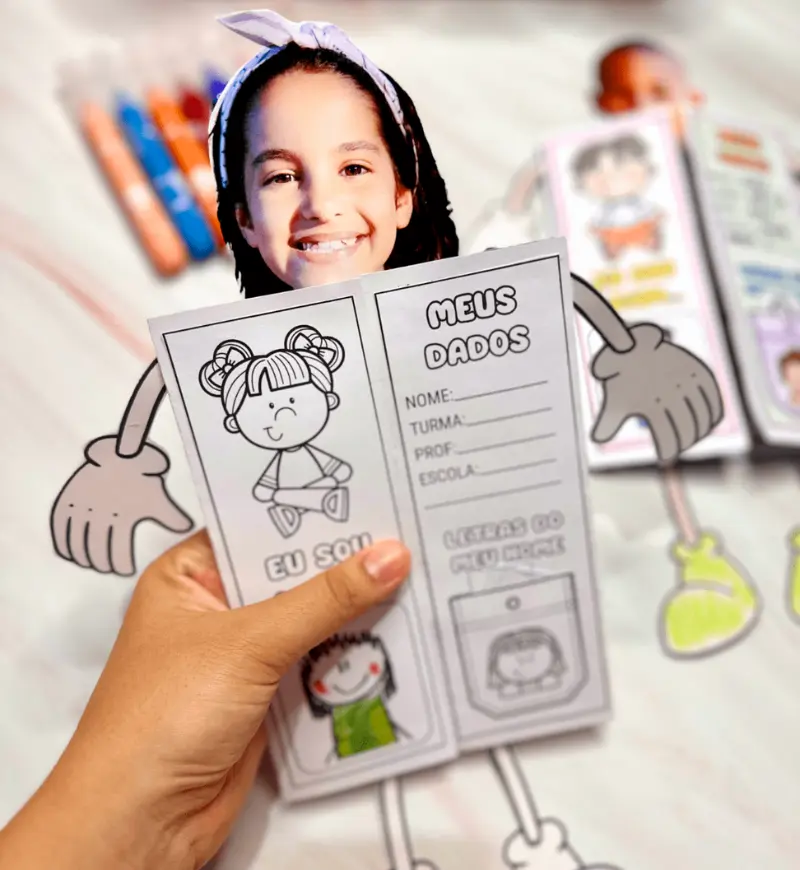 Atividade de Identidade Eu Sou Assim para Educação Infantil — amostra 2: O que o material permite trabalhar