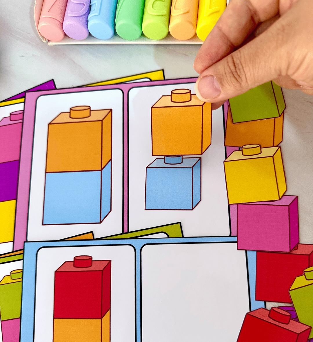 Atividade de montagem: Pecinhas Divertidas com 10 fichas — amostra 4: Como usar em sala de aula