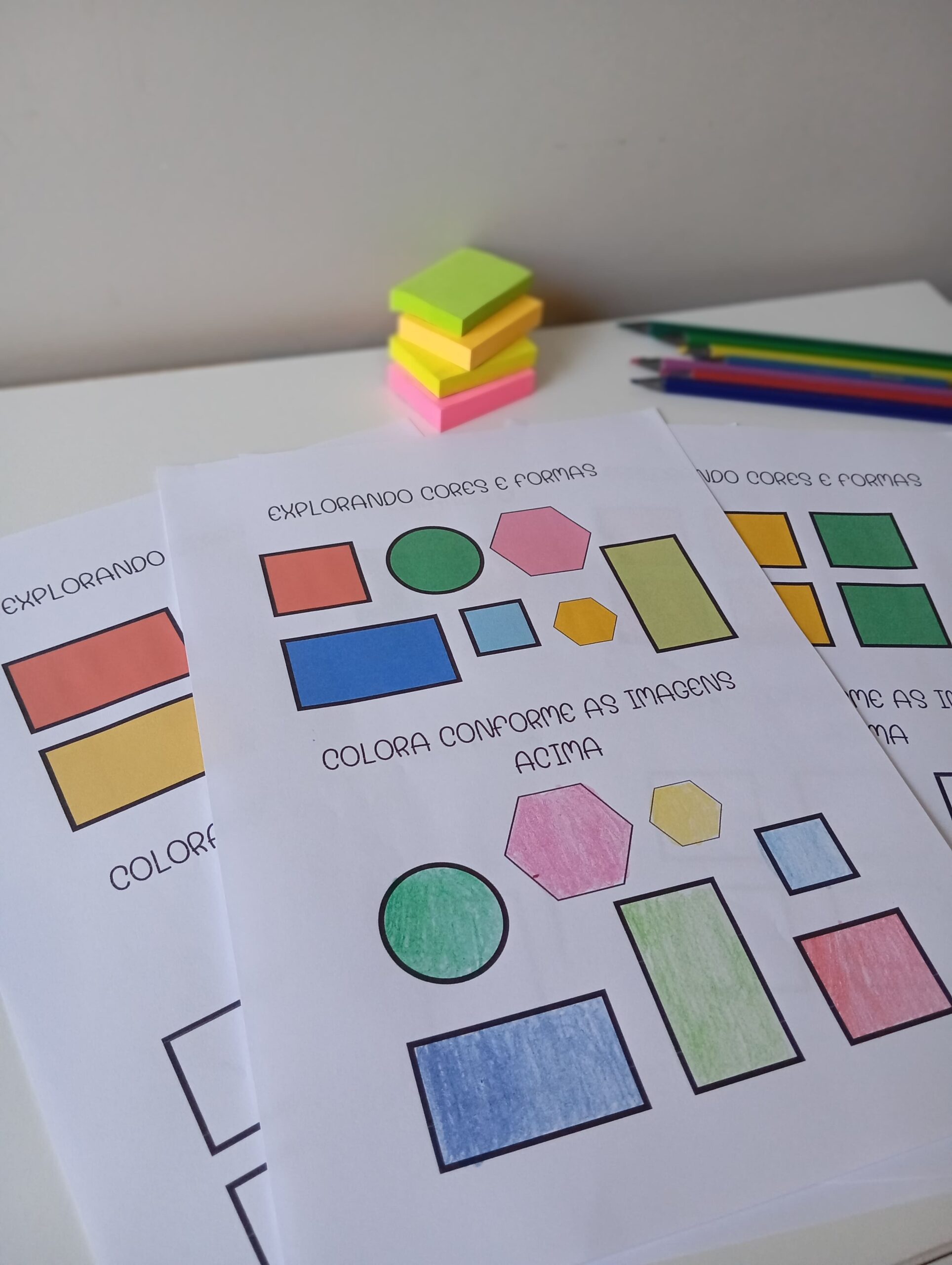 Atividade explorando cores e formas | Educação Infantil e Anos Iniciais — capa do material