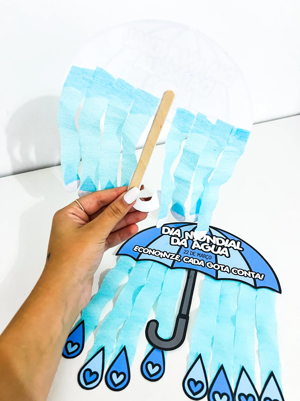 Atividade guarda chuva Dia da Água educação infantil atividade para colorir e montar PDF para imprimir — amostra 2:…