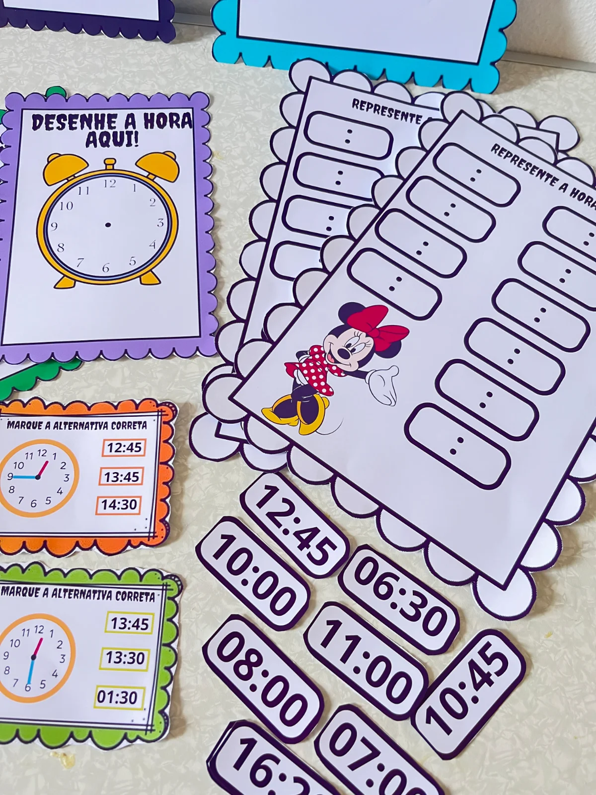 ATIVIDADE HORA DE APRENDER - ENSINO FUNDAMENTAL — amostra 3: Desenvolver a habilidade de leitura e representação das horas…
