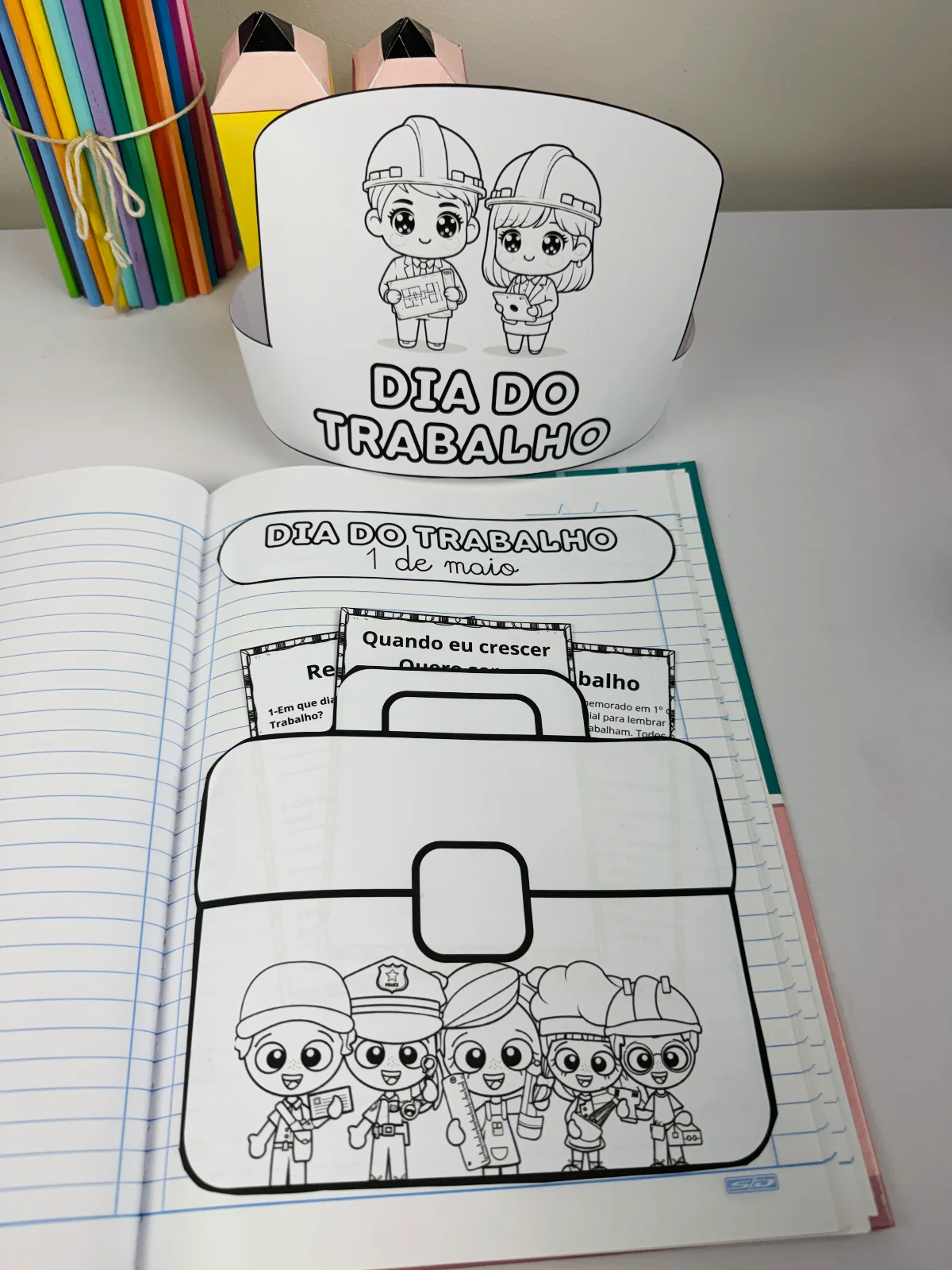ATIVIDADE INTERATIVA – DIA DO TRABALHO — capa do material