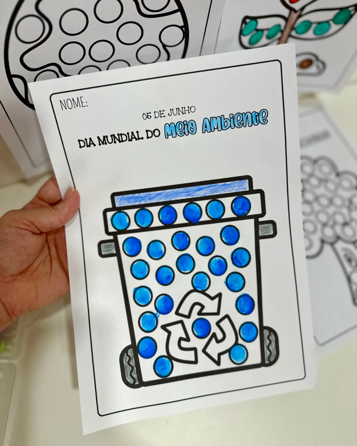 Atividade Pintura Sensorial Meio Ambiente — amostra 3: Recurso pedagógico desenvolvido para celebrar o Dia Mundial do Meio…
