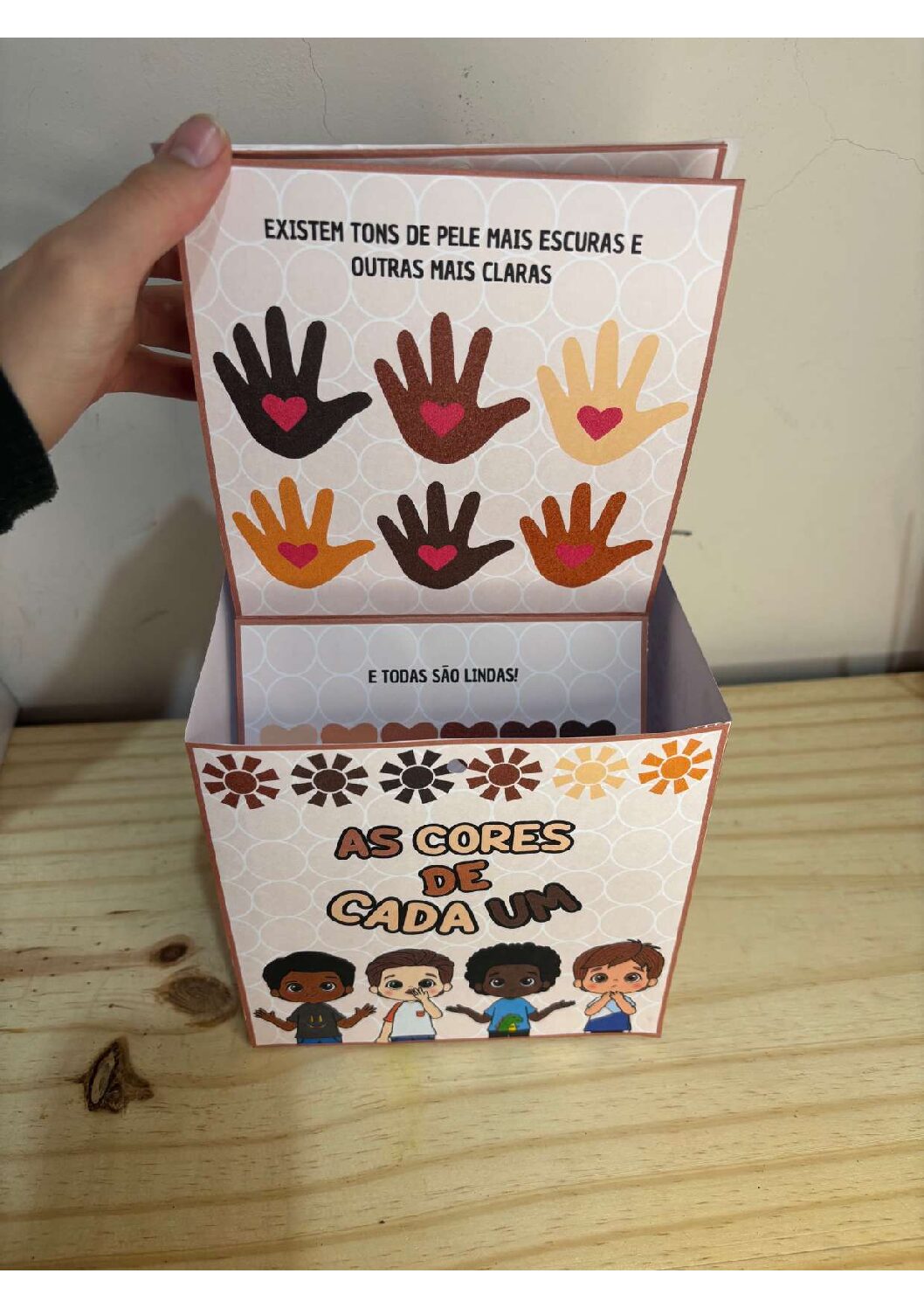 Atividade sobre Diversidade: As Cores de Cada Um – PDF para Imprimir | Educação Infantil — amostra 1: O que vem no material