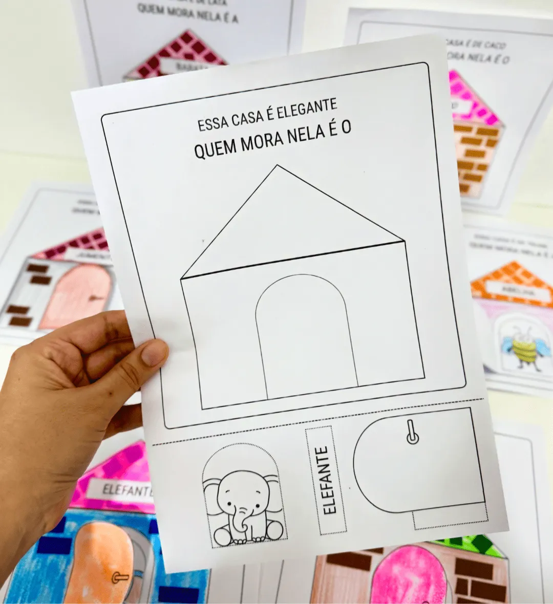 Atividades A Casa e o Seu Dono | PDF Educação Infantil — amostra 6: Atividades interativas com 7 páginas para colorir com…