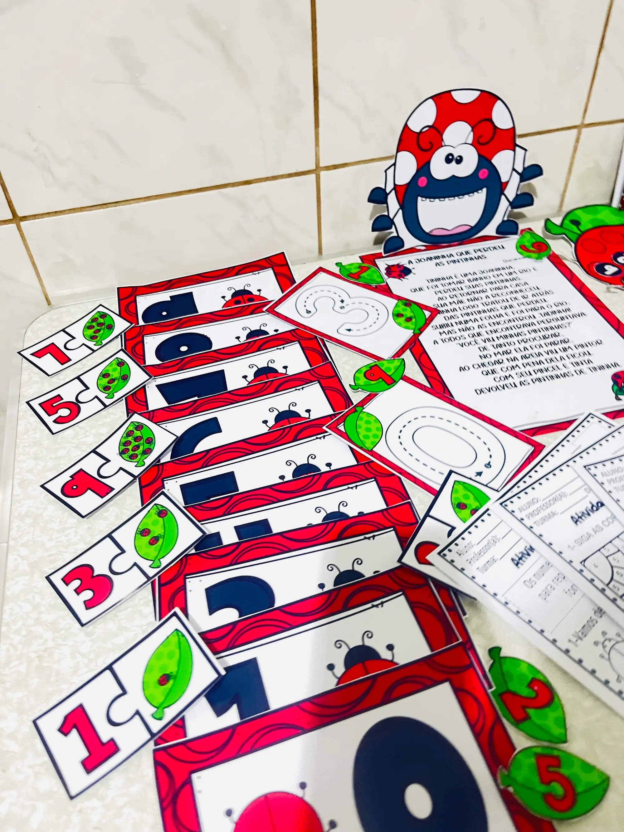 ATIVIDADES : A JOANINHA QUE PERDEU PINTINHAS EDUCAÇÃO INFANTIL — amostra 6: Arquivo Completo: A Joaninha que Perdeu as…