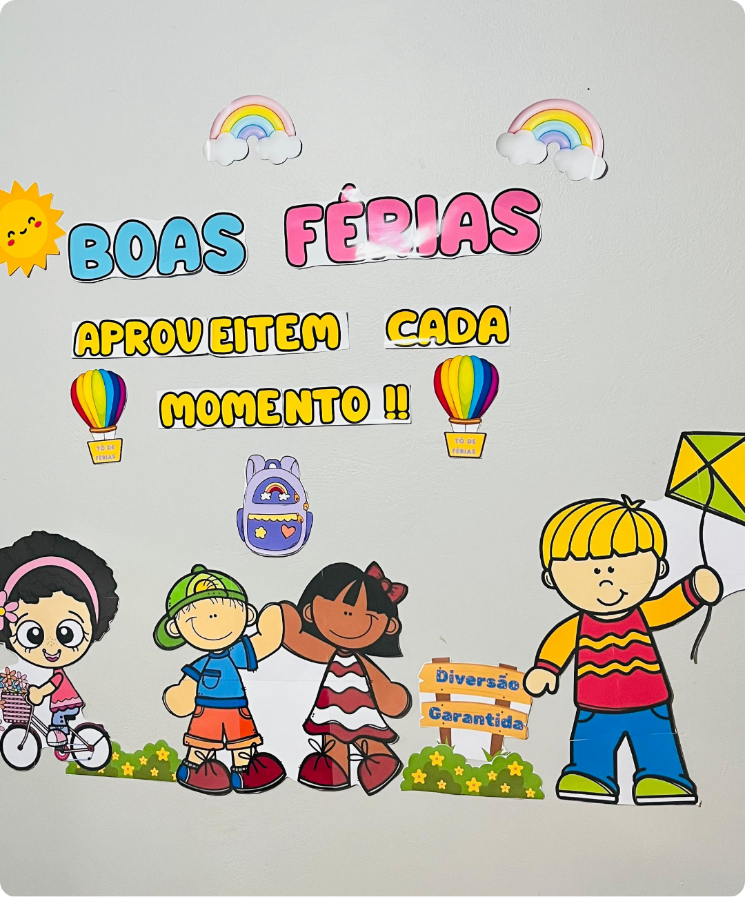 Atividades de boas férias escolares para imprimir — amostra 7: Prepare a despedida da turma com um PDF que reúne painel…