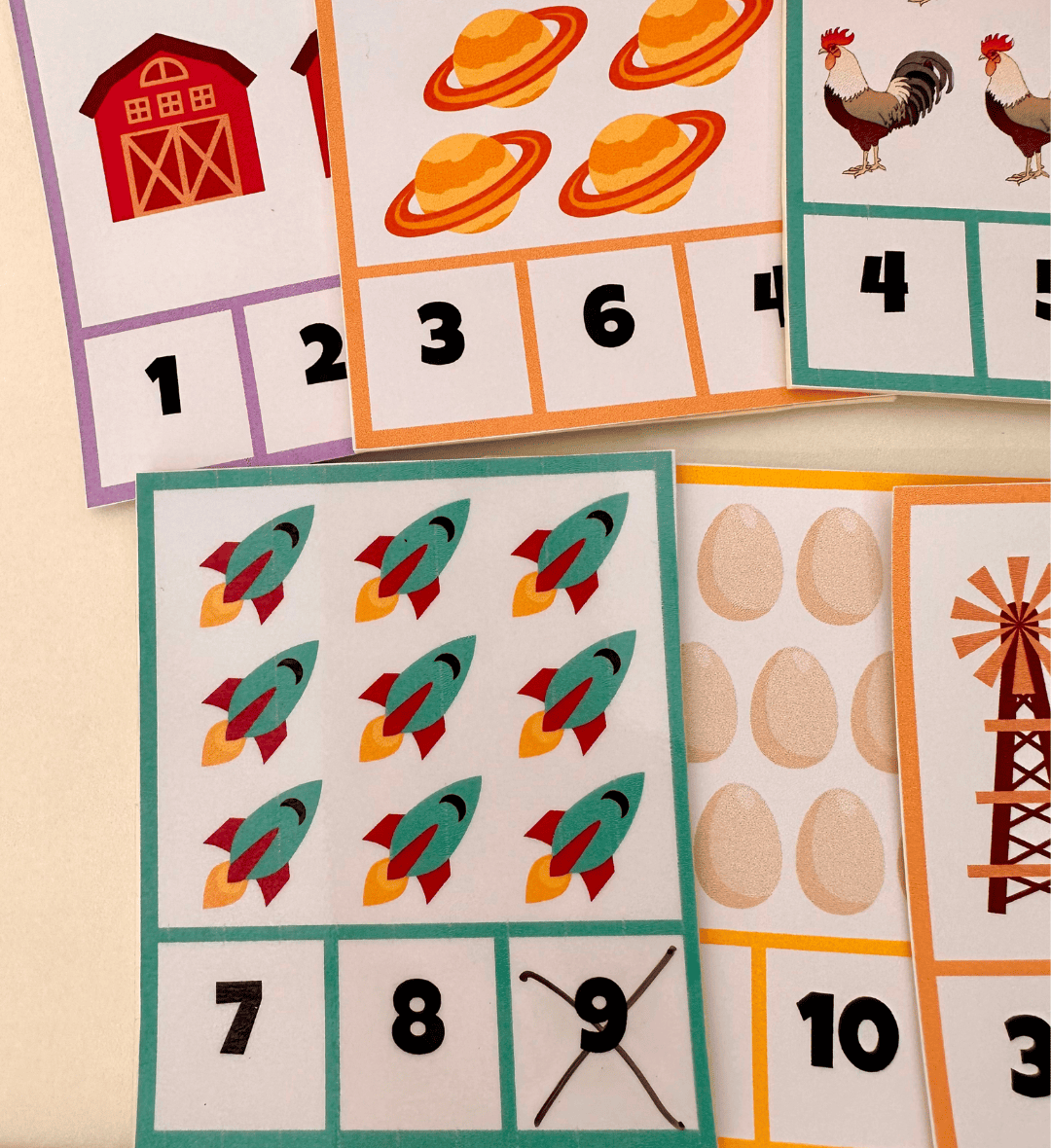 Atividades de contagem: 24 fichas para imprimir e aprender — amostra 7: Trabalhe números e quantidades com 24 fichas…